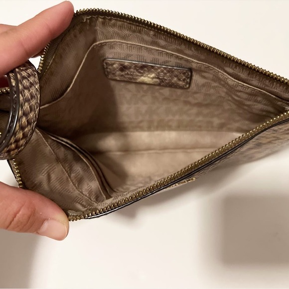 MK python wristlet - Picture 3 of 4